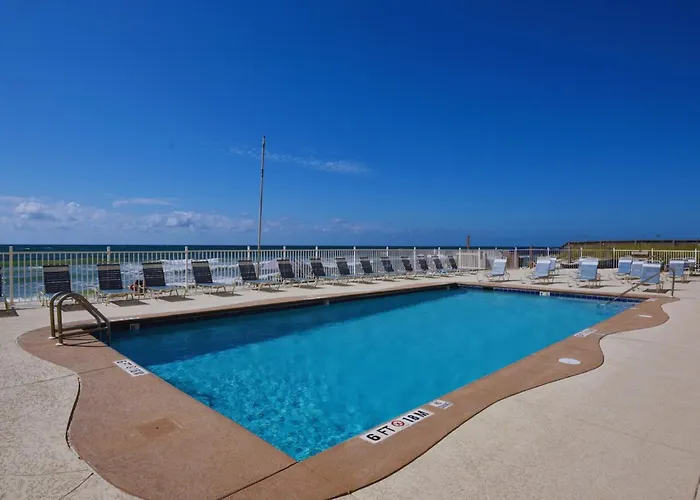 Holiday home Edgewater West 82