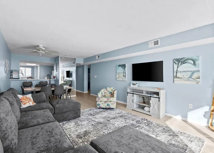 Edgewater West 82 Holiday home *